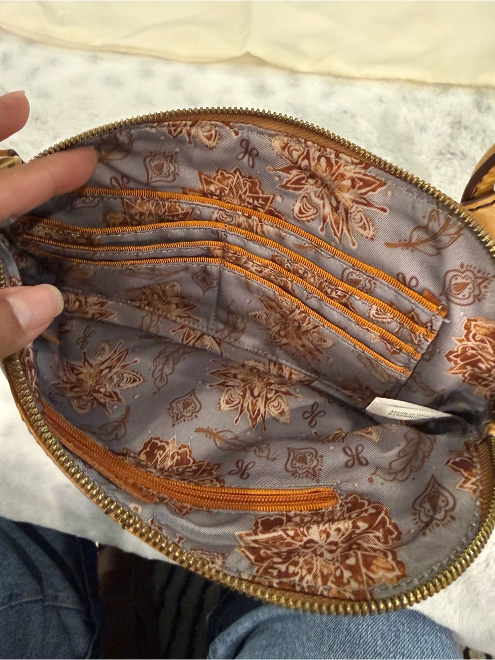 HOBO Sable Truffle Clutch - Picture 5 of 5